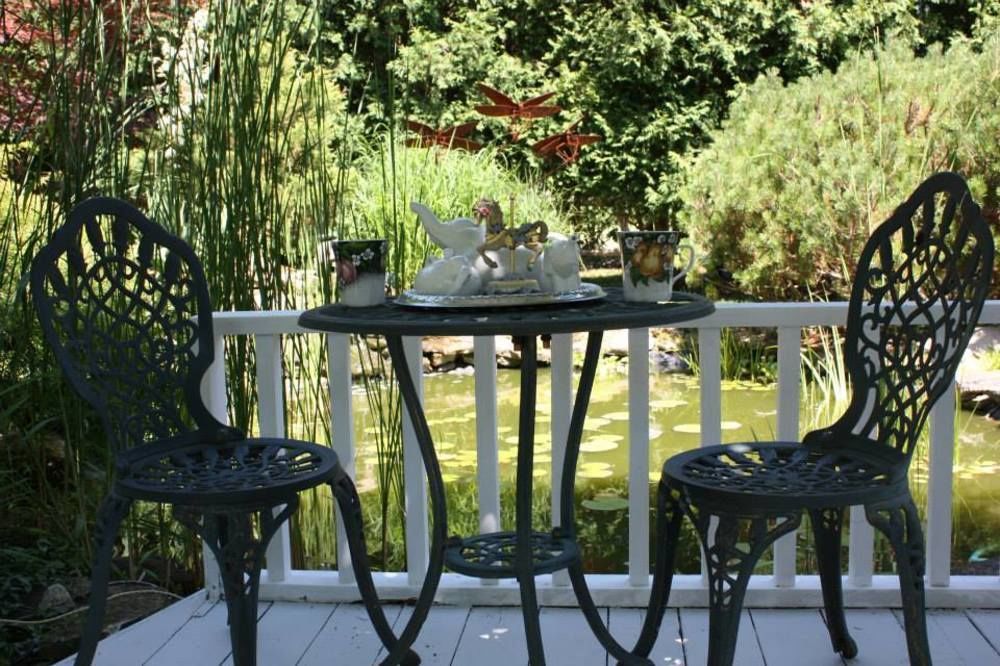 Carrousel Bed & Breakfast Cayuga Экстерьер фото
